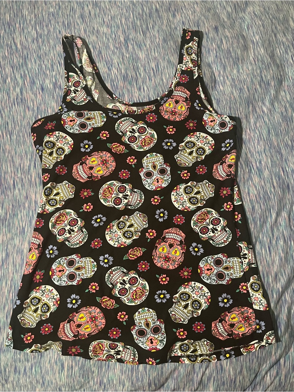 Candy skull tank top size XL